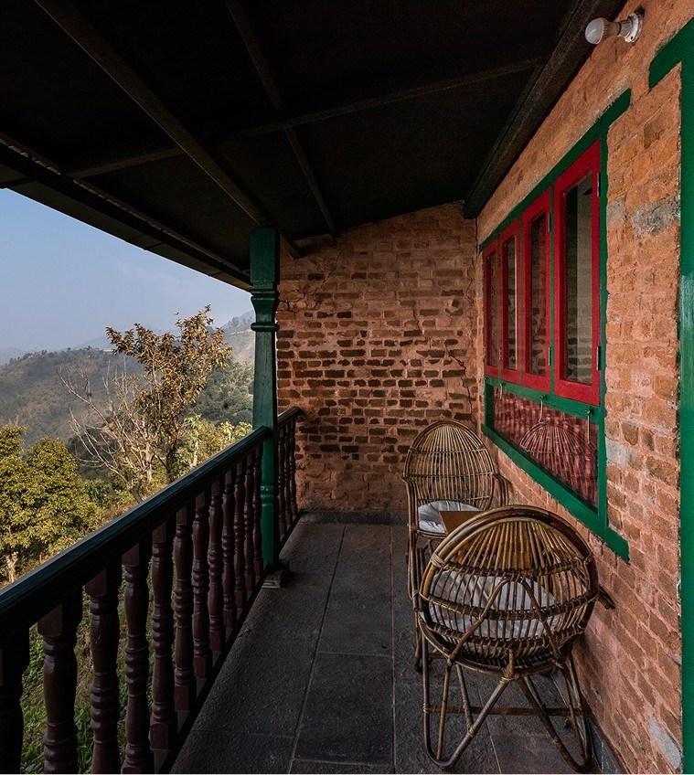 mountain-lodge-2.jpg